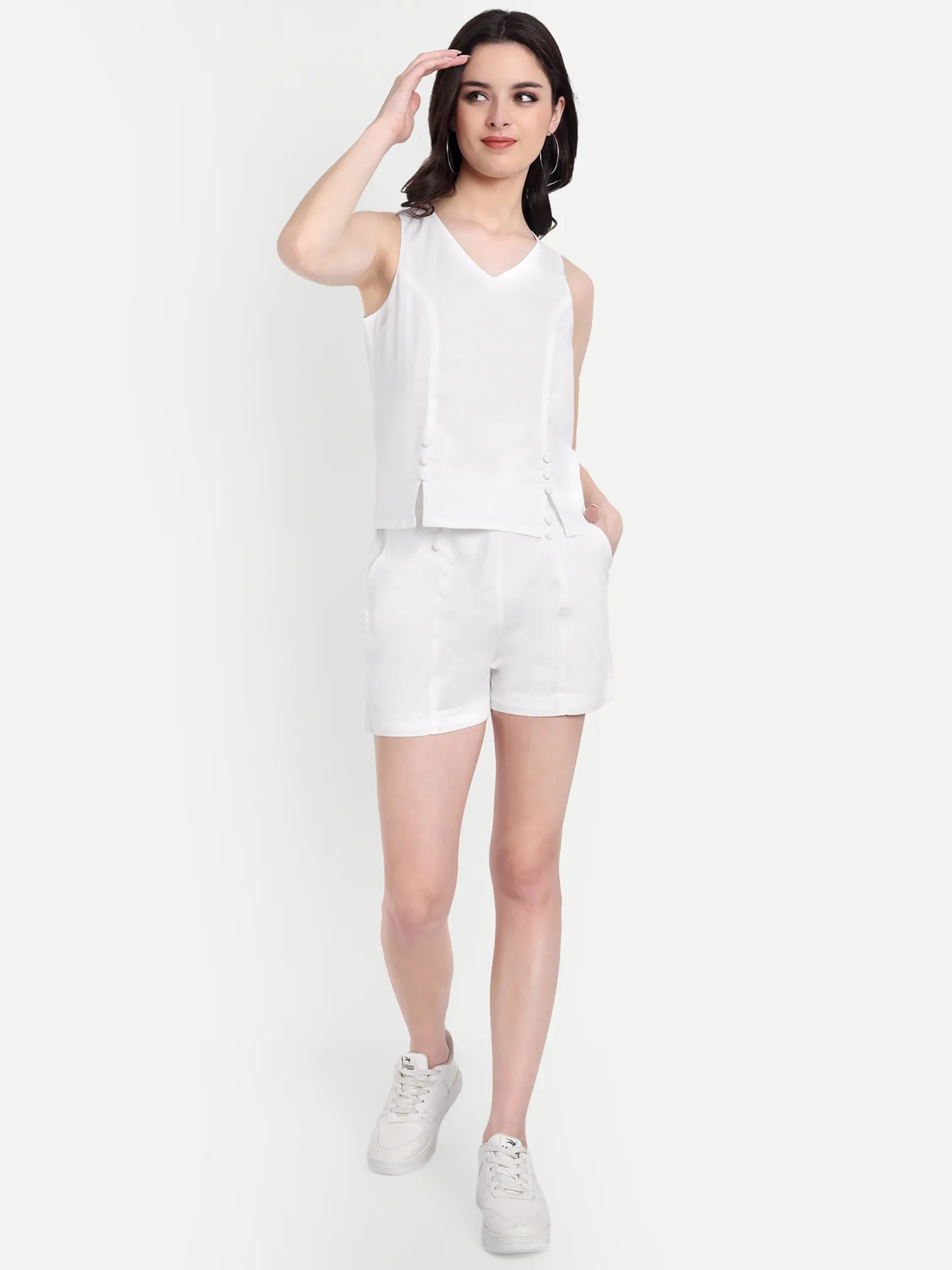 ecomm female shoot